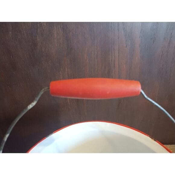 Vintage Enamelware White w/ Red Trim Large Pot Handle And Coffee Tea Pot - Picture 7 of 7